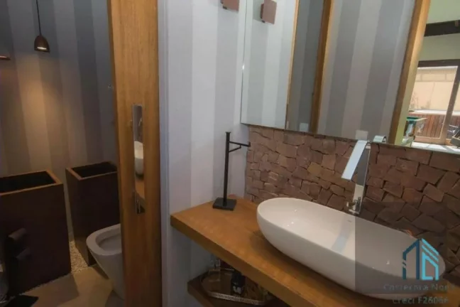 Imagem Casa a venda em condomínio, 04 suítes, 06 vagas, no Alphaville em Pinhais PR