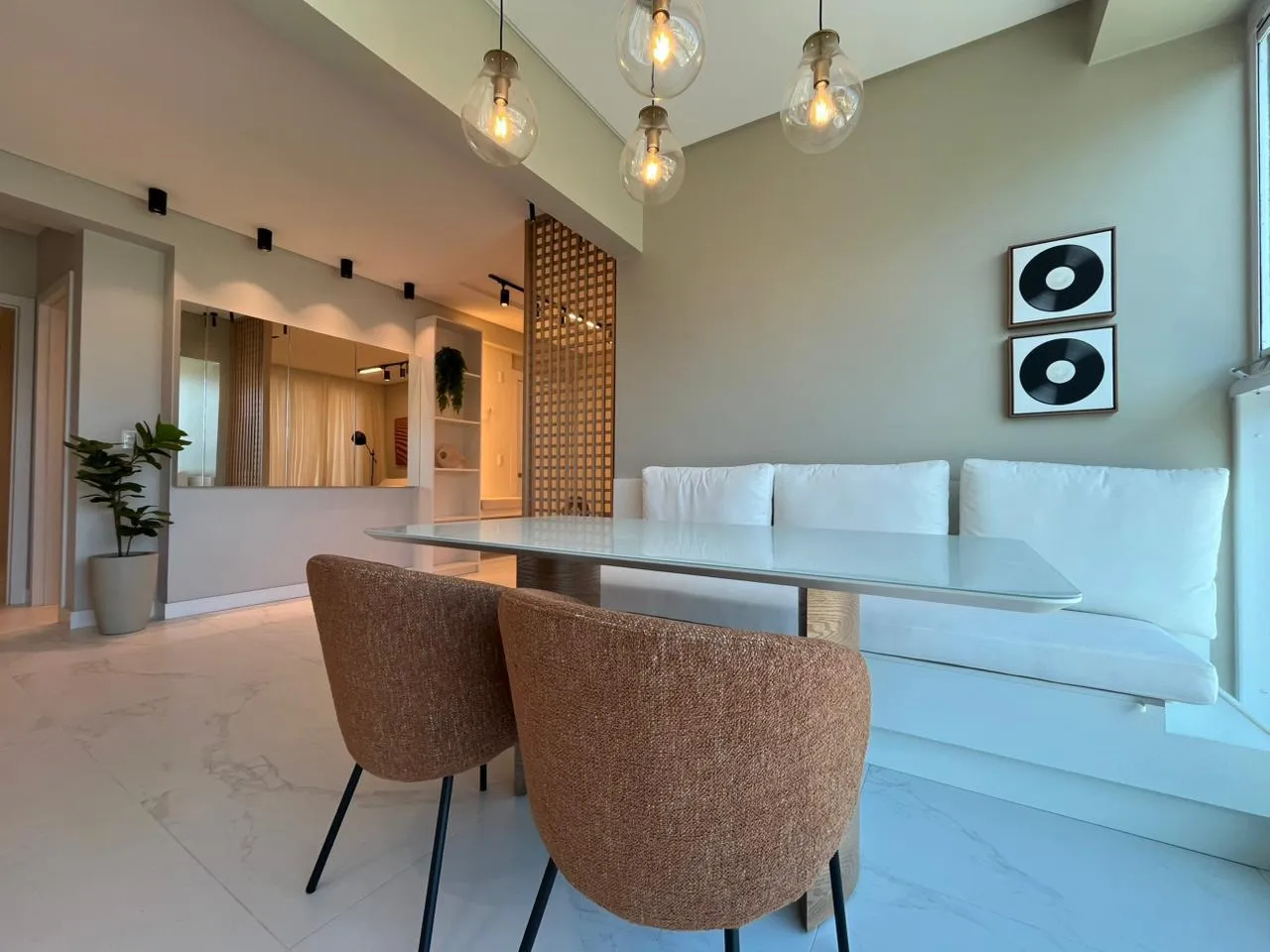 Imagem Apartamento com vista para o mar à venda com 87m2 por R$ 1.590.000,00