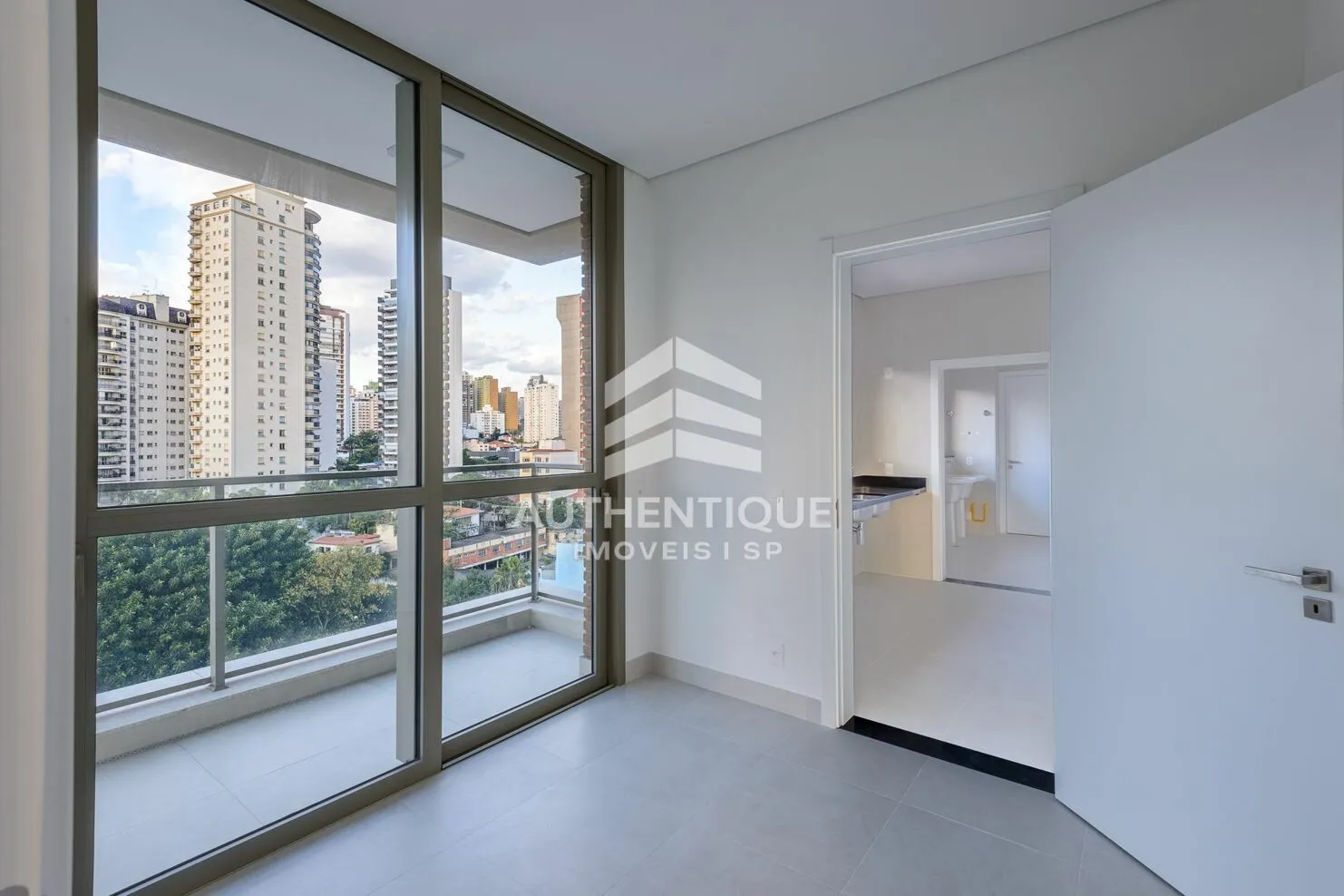 Imagem I180 IBIRAPUERA - Apartamento à venda em São Paulo/SP