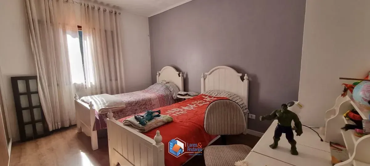 Imagem Casa para venda em Tremembé com 4 quartos, sendo 1 suíte, 180m²