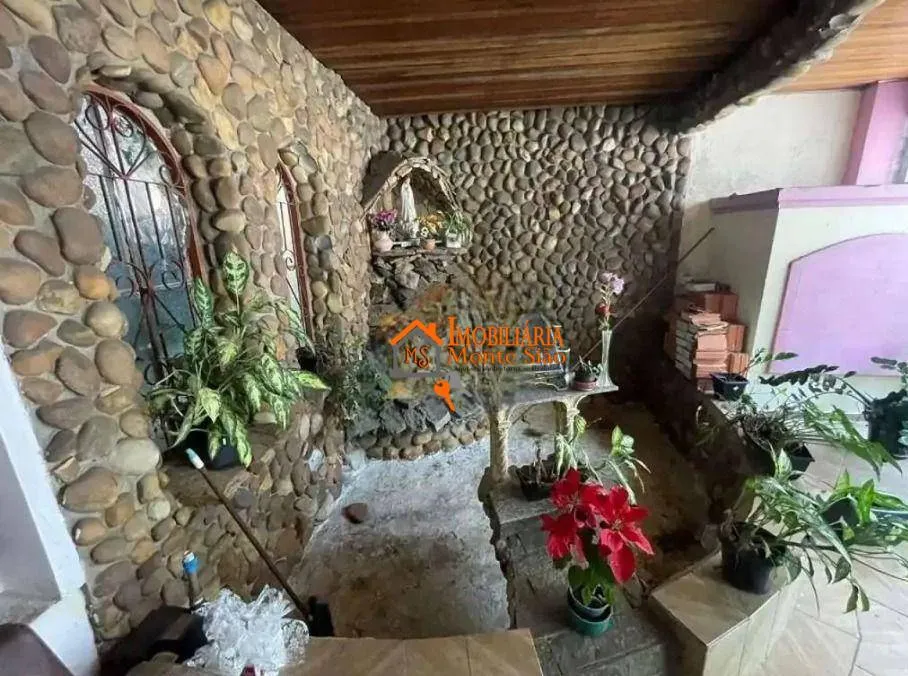 Imagem Sobrado com 5 dormitórios à venda, 600 m² por R$ 2.438.000,00 - Jardim Vila Galvão - Guarulhos/SP