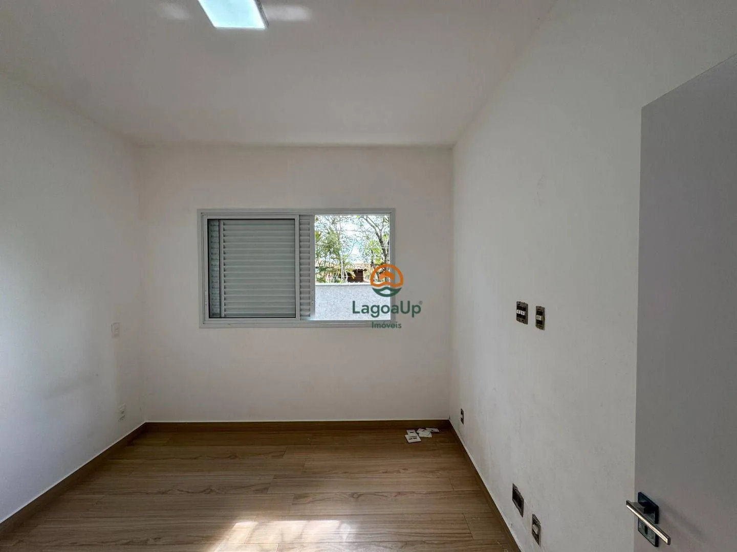 Imagem Casa com 4 dormitórios à venda, 214 m² por R$ 1.290.000,00 - Condomínio Residencial Pequi - Lagoa Santa/MG