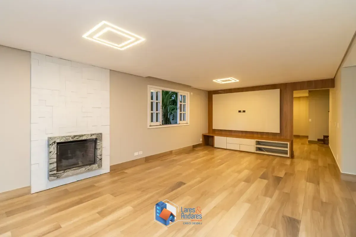 Imagem Casa no condomínio Condomínio Village Place para venda com 4 quartos, sendo 3 suítes, 402m²