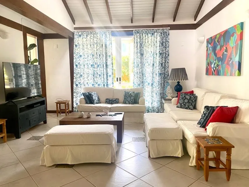 Imagem Belíssima Casa de 900m², Localizada no residencial Pé na Areia no Litoral! Cibratel II, Itanhaém - SP.