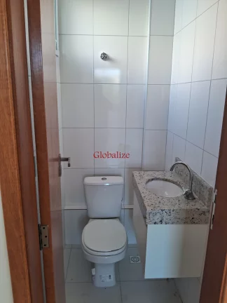 Imagem Belíssima casa alta Duplex em Santos na Ponta da Praia com duas garagens, 3 suítes e churrasqueira a venda por R$ 990.000,00