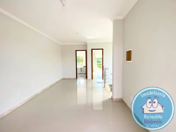 Imagem Vendo casa com 02 Pavimentos em Loteamento Fechado em Porto Seguro