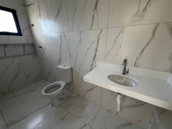 Imagem Sobrado com 3 dormitórios à venda, 127 m² por R$ 990.000,00 - Vila Guilhermina - Praia Grande/SP