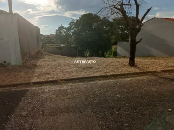 Imagem Vende-se terreno Prolongamento Ângela Rosa