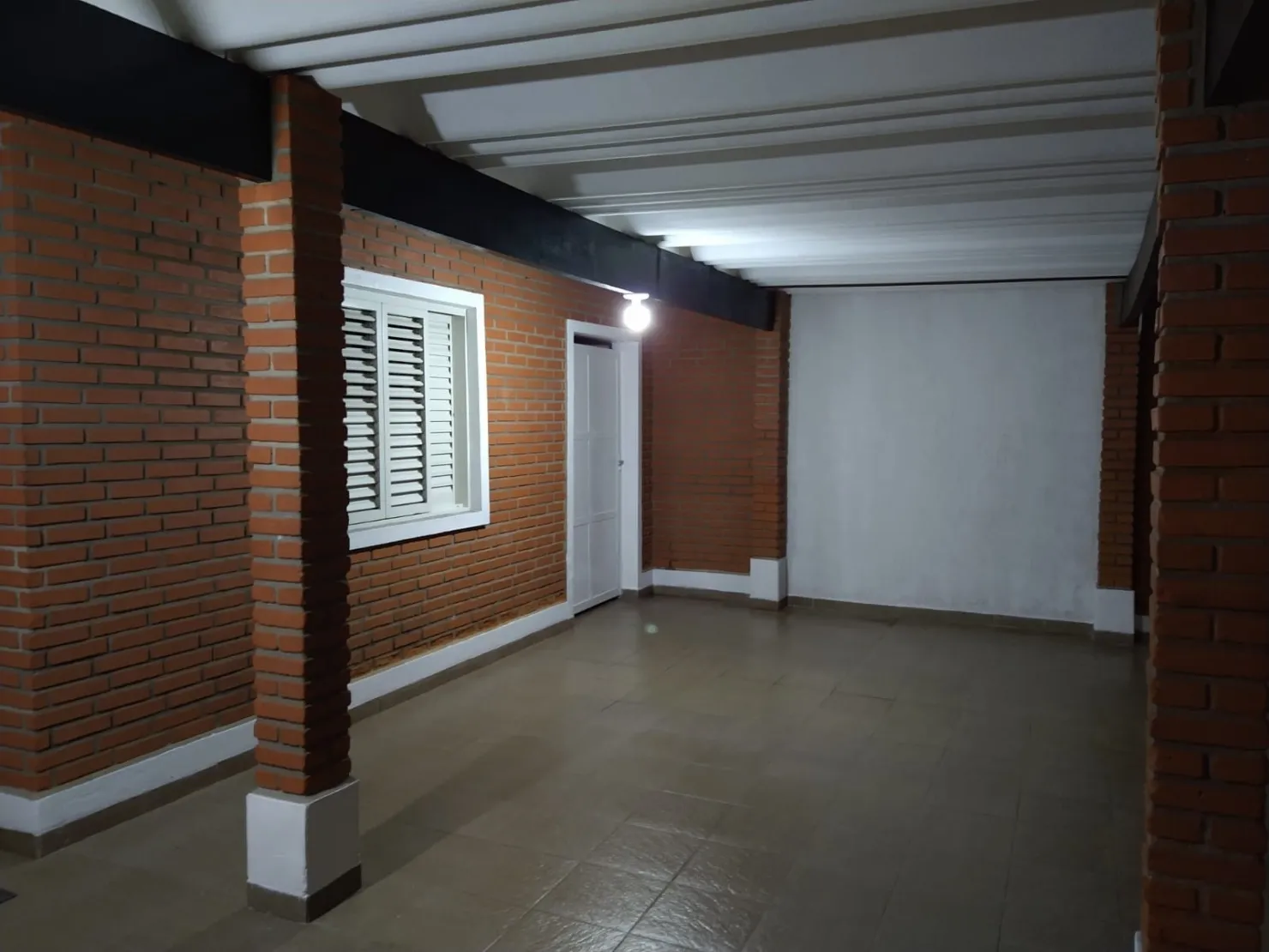 Imagem Casa à venda 3 Quartos, 3 Vagas, 250M², Parque Jaraguá, Taubaté - SP