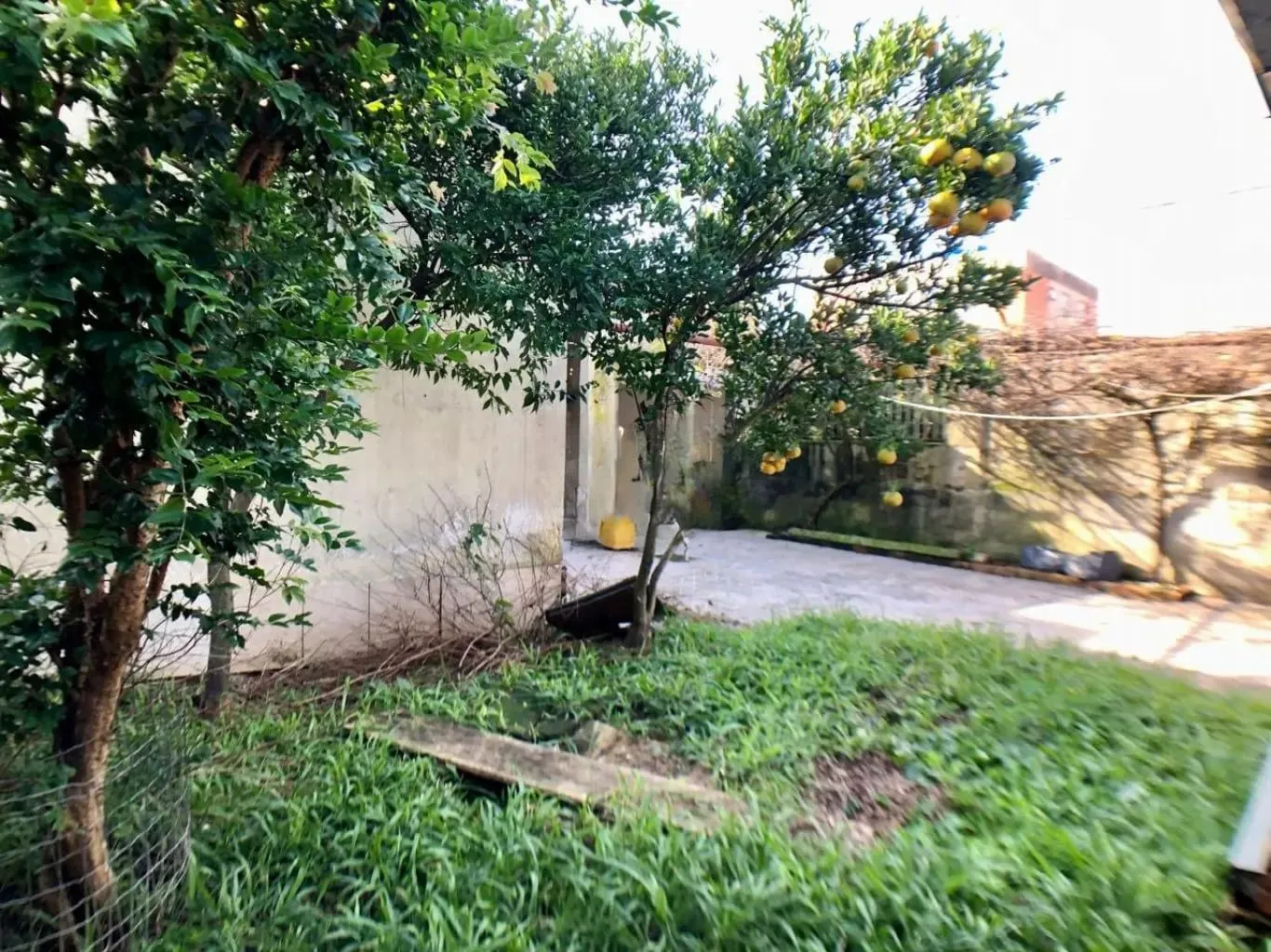 Imagem Casa com 2 dormitórios e 150m², no Bairro Jardim Sabará