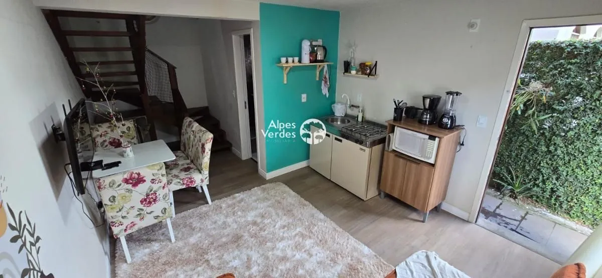 Imagem VENDE-SE APARTAMENTO DUPLEX MOBILIADO, NO CENTRO DA CIDADE DE CANELA.