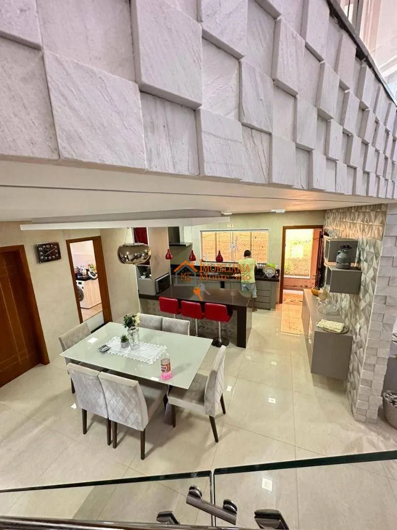 Imagem Sobrado com 3 dormitórios à venda, 300 m² por R$ 2.800.000,00 - Pindorama - Mogi das Cruzes/SP
