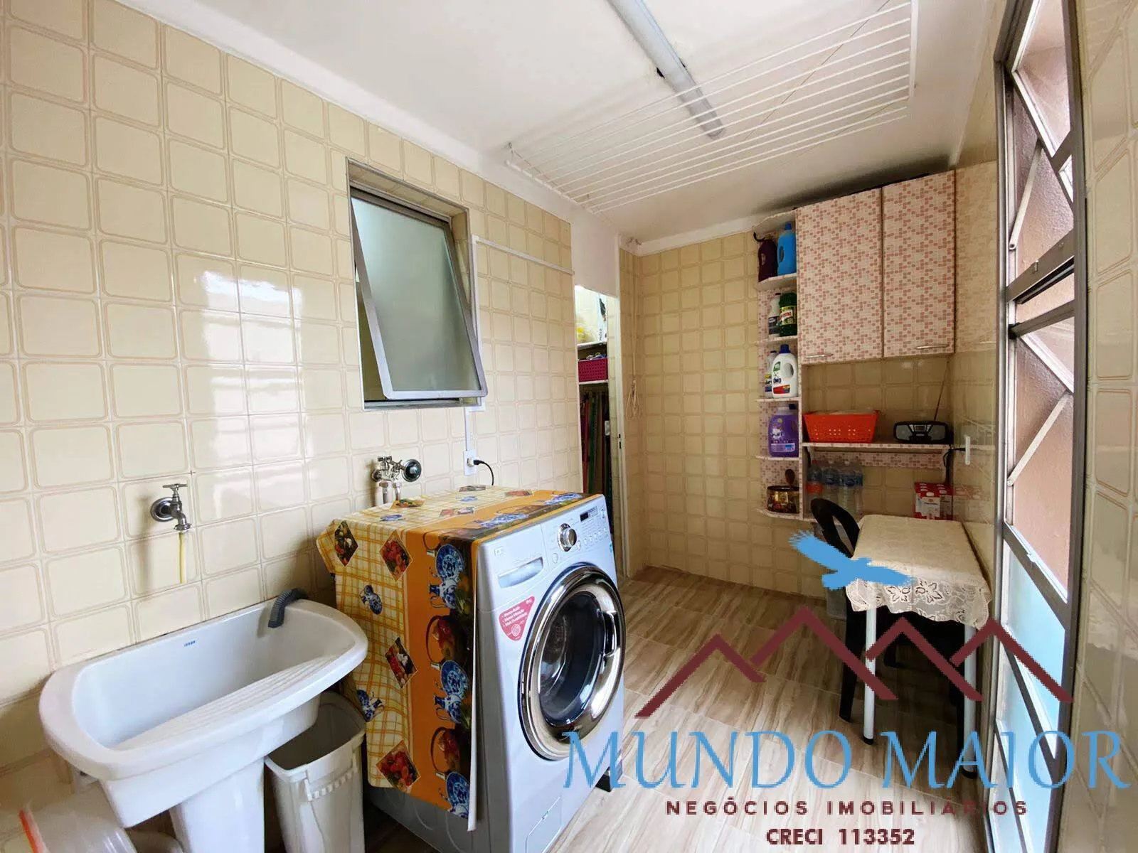 Imagem "90m² dos Sonhos: 3 Dorms + Piscina-Centro- por Preço de Oportunidade!"