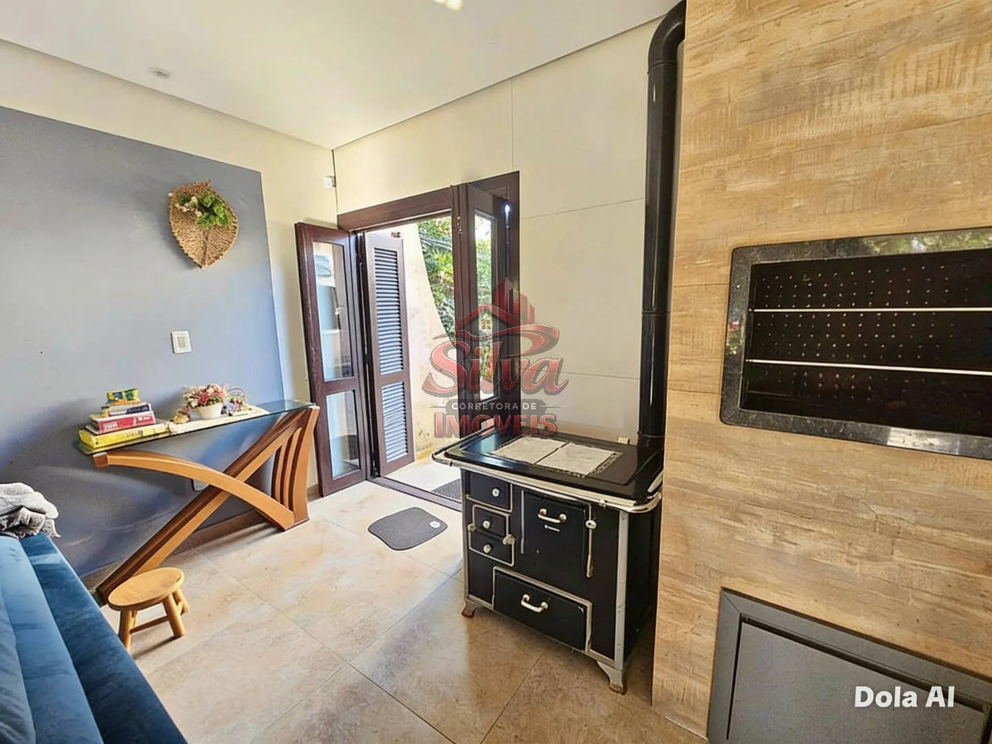 Imagem C100 | Casa 4 dormitórios à venda a 400m do mar em Imbé