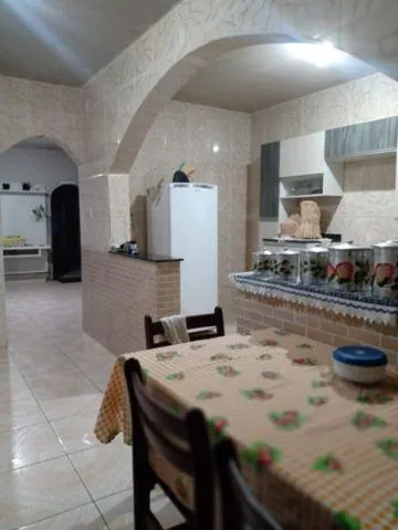 Imagem VENDA DE CASA NO JARDIM MARAGOGIPE, EM ITAQUAQUECETUBA/SP, 125m² com 2 suítes. CONSULTE-NOS.