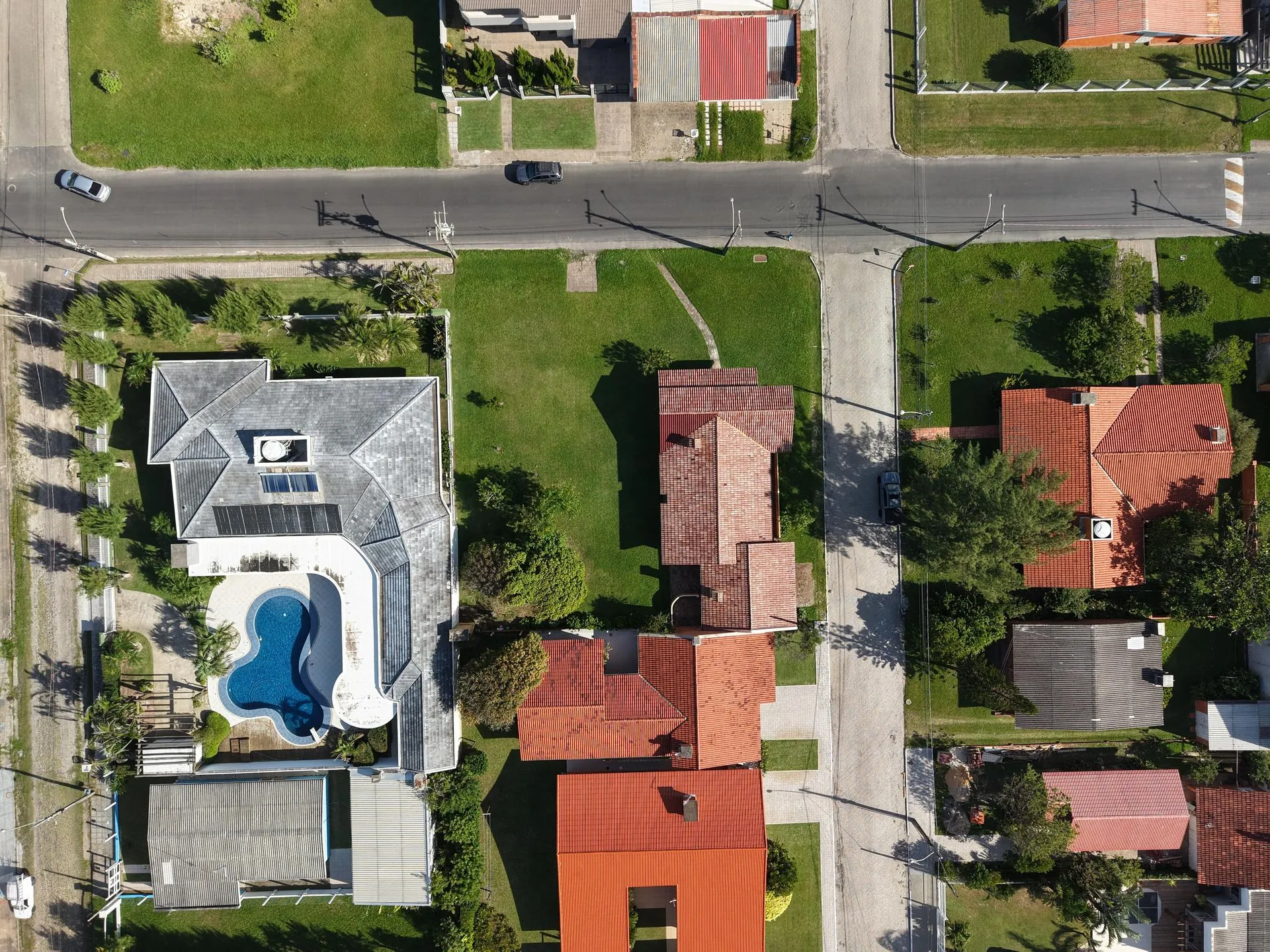 Imagem Casa à venda em Xangri-lá, Centro, com 4 quartos, 900m2