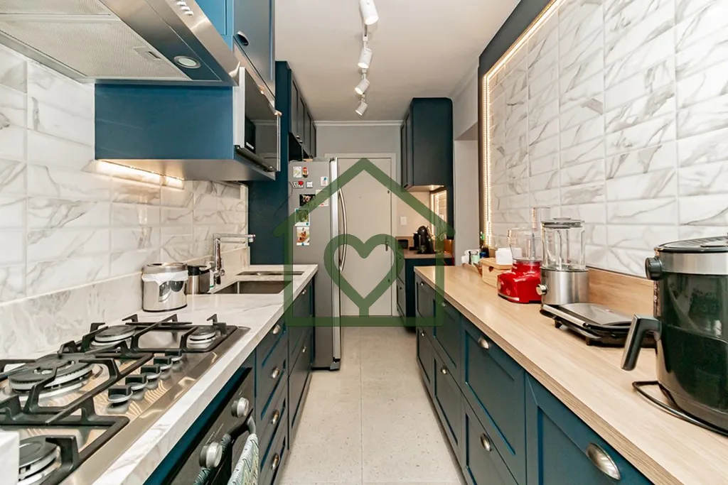 Imagem Excelente apartamento de 103m² privativos, em localização privilegiada na divisa dos bairros Bela...