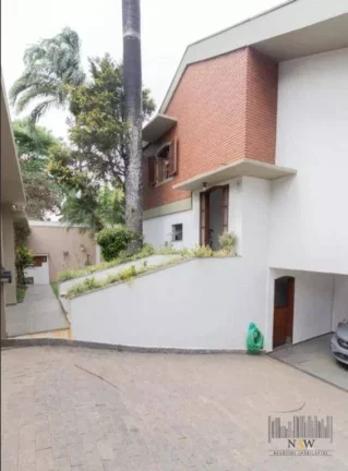 Imagem Casa à venda no City América São Paulo SP com 5 dormitórios, 5 suítes, 6 vagas de garagem e 383m².