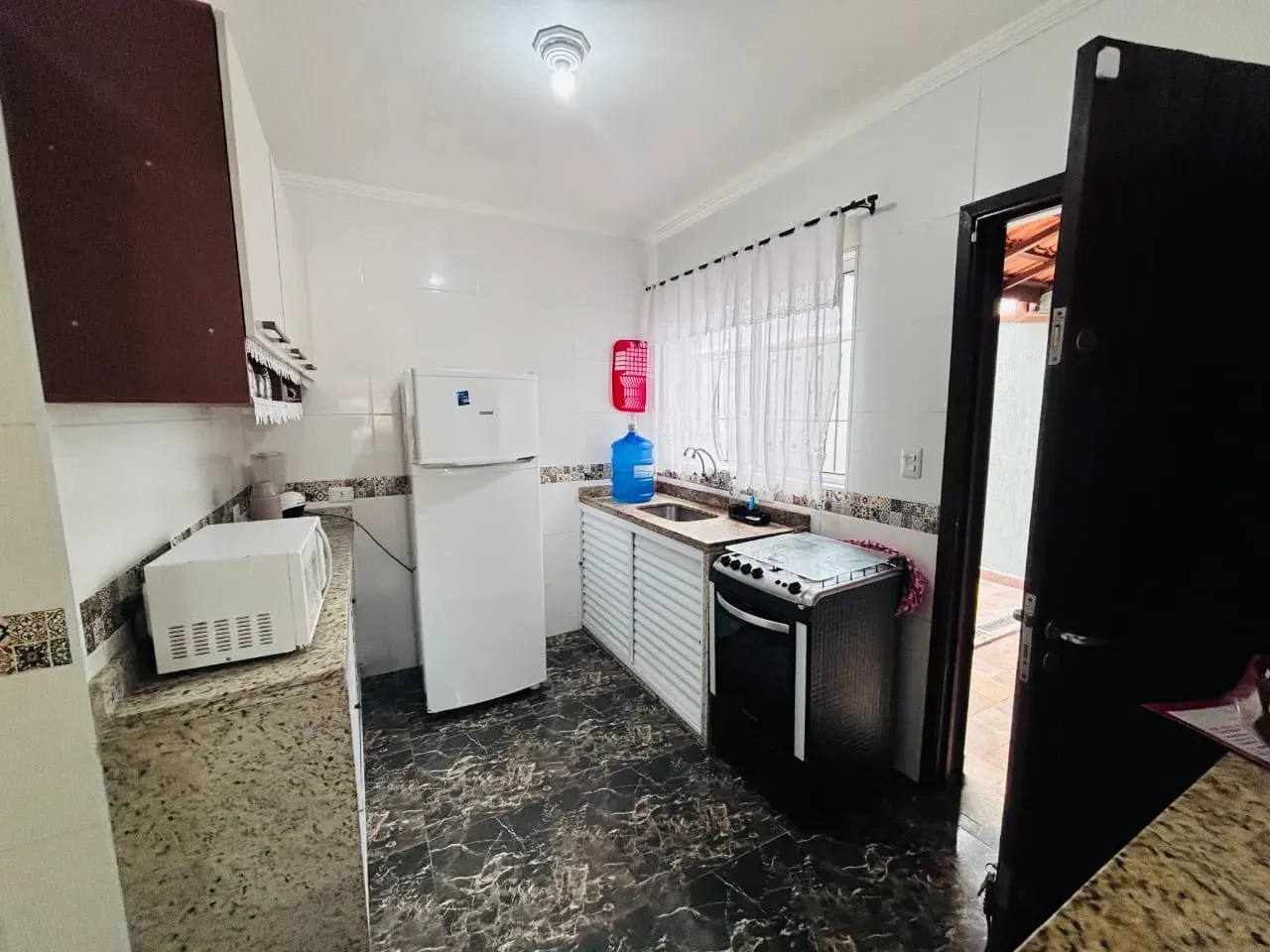 Foto do imóvel: Casa com 5 Quartos à Venda, 144, 39 m² em Pq. Balneário Itanhaem