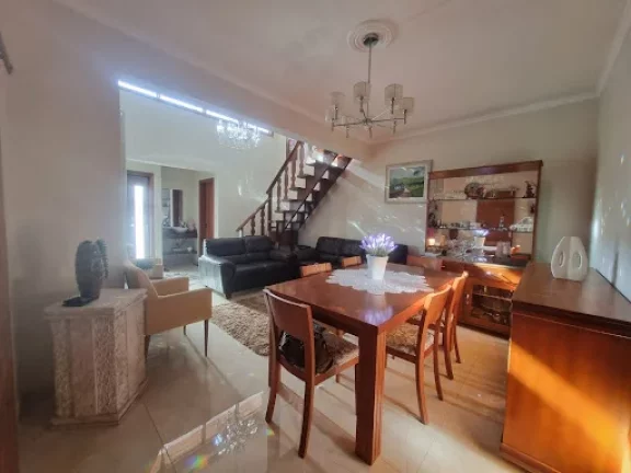 Imagem Casa com 3 dormitórios para alugar, 180 m por R$ 7.229,00/mês - Condomínio Vila Inglesa - Sorocaba/SP