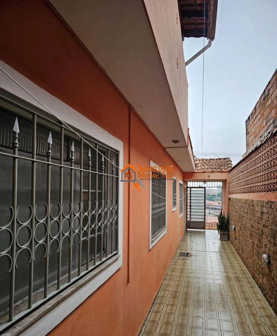 Imagem Sobrado com 4 dormitórios à venda, 190 m² por R$ 650.000,00 - Jardim Rosana - Guarulhos/SP
