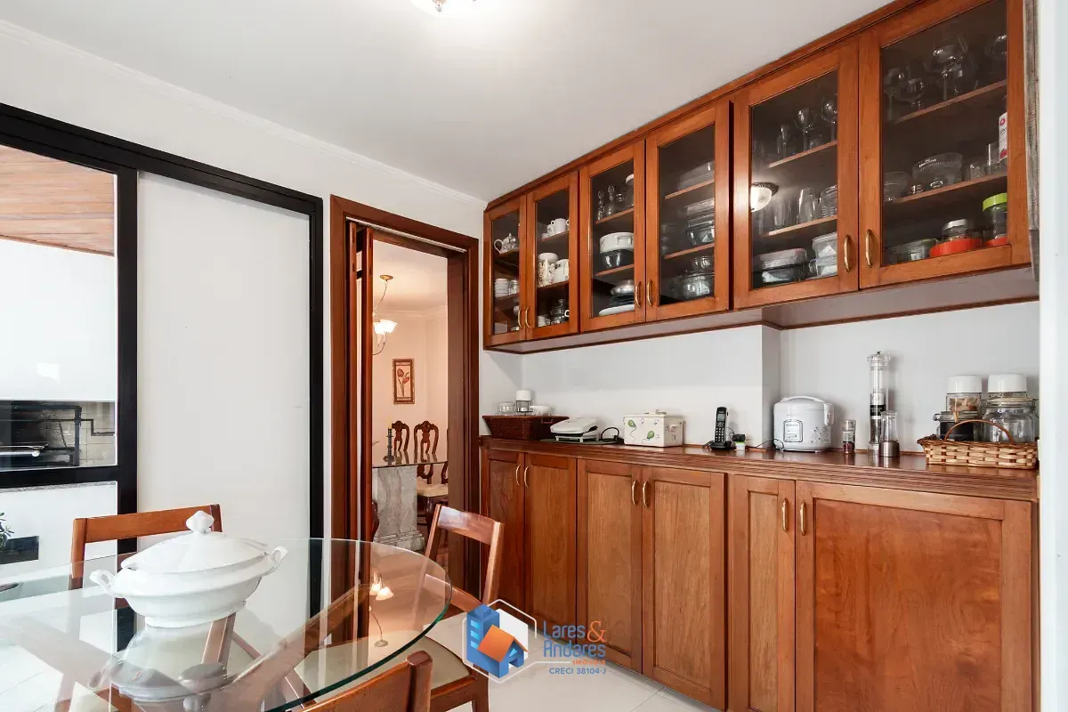 Imagem Apartamento para venda em Moema com 4 quartos, sendo 3 suítes, 164m²