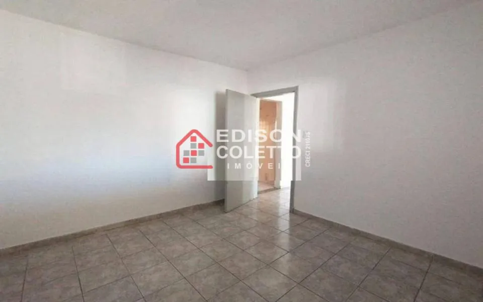 Imagem Charmosa Casa Reformada à Venda no Jardim São Paulo, Piracicaba!!