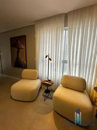 Imagem Apartamento Zona Central para Venda em Balneário Camboriú, CENTRO, 2 dormitórios, 2 suítes, 3 banheiros, 2 vagas