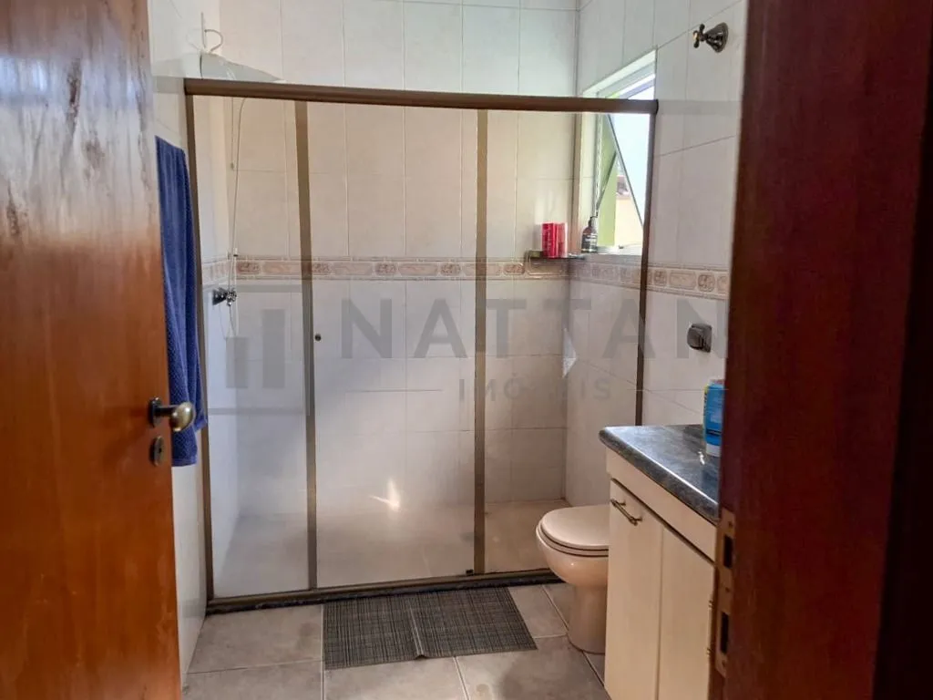 Imagem Sobrado com 3 Suítes, Área Gourmet e 6 Vagas próximo ao Futuro Metrô!