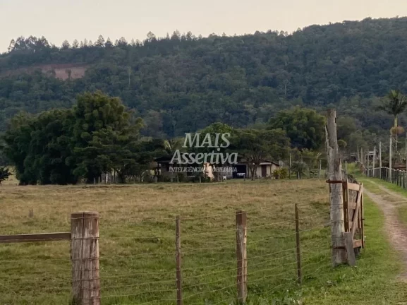 Imagem Sítio / Chácara 5 quartos para Venda no bairro Fazenda Fialho em Taquara