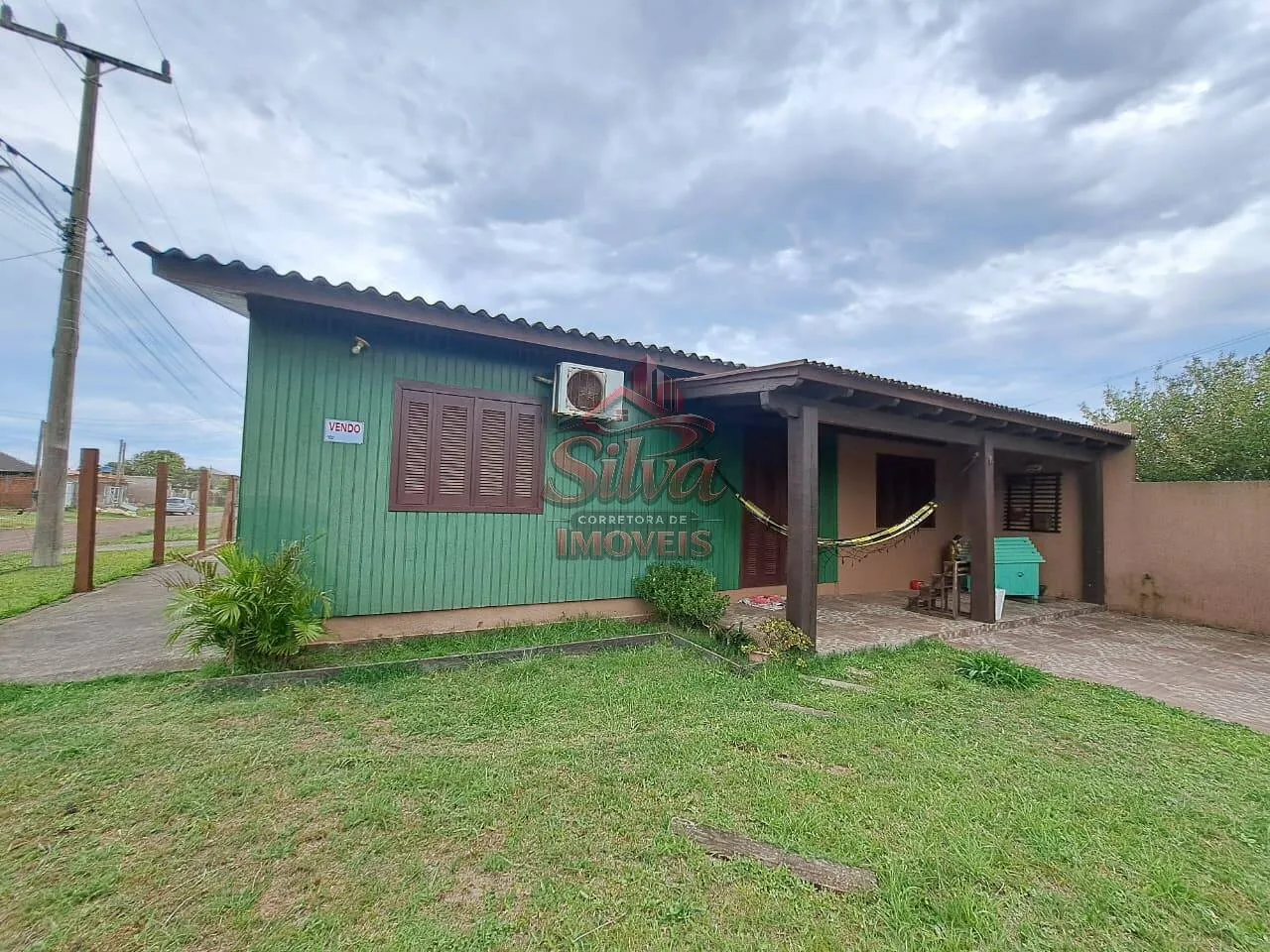 Imagem Casa 3 dormitórios de esquina em Albatroz