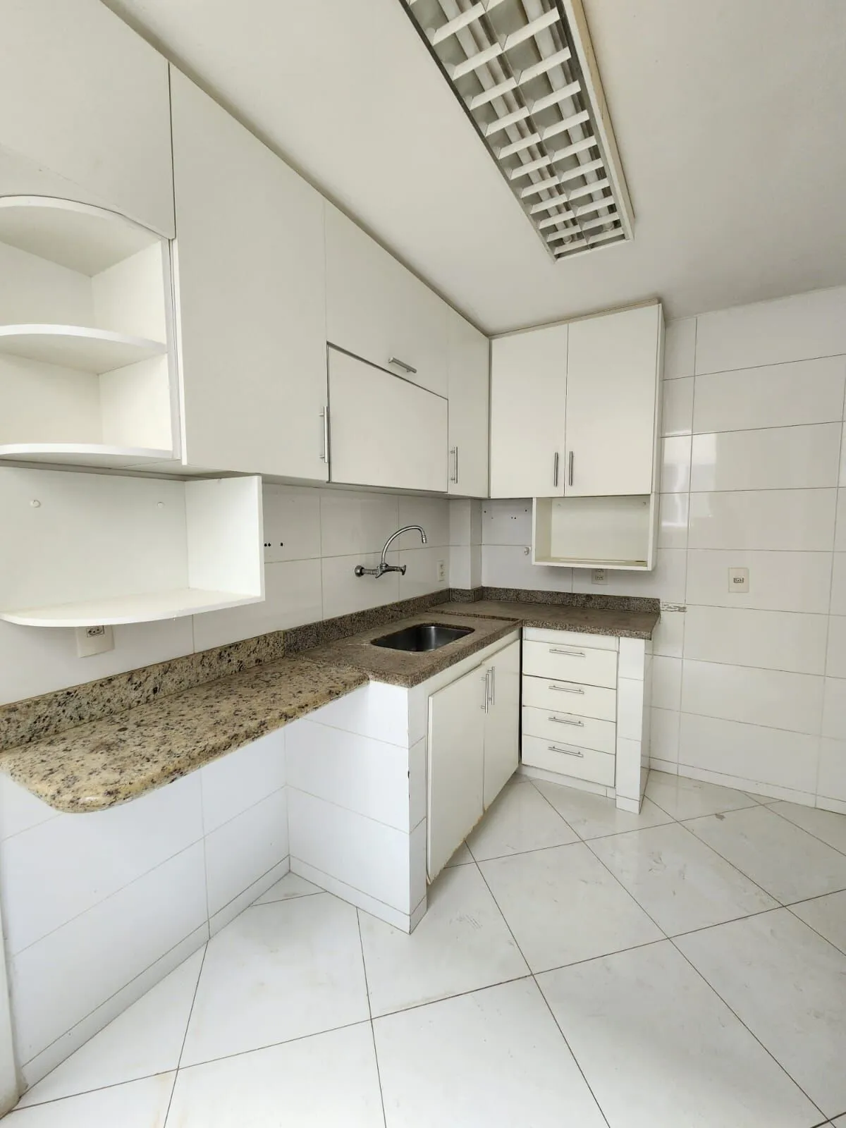 Imagem Cobertura duplex vista mar no Leblon. Terraço gourmet, piscina e 4Q. Agende visita.