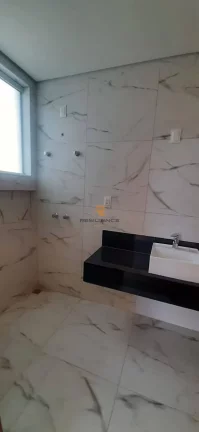 Imagem Casa com 03 quartos sendo 01 suíte em condomínio !!