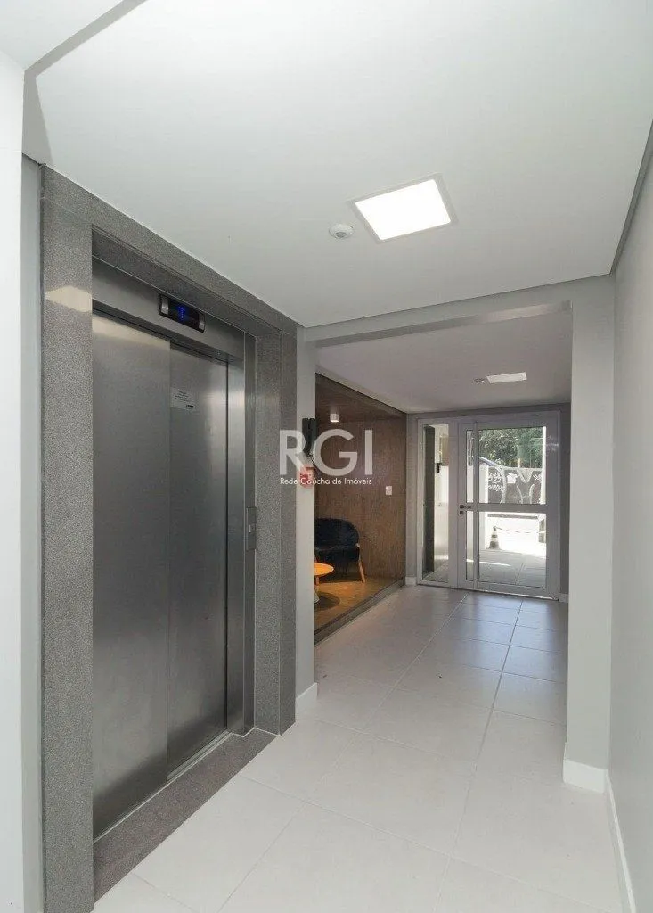 Imagem Apartamento para Venda - 57m², 2 dormitórios, 1 vaga - Cidade Baixa