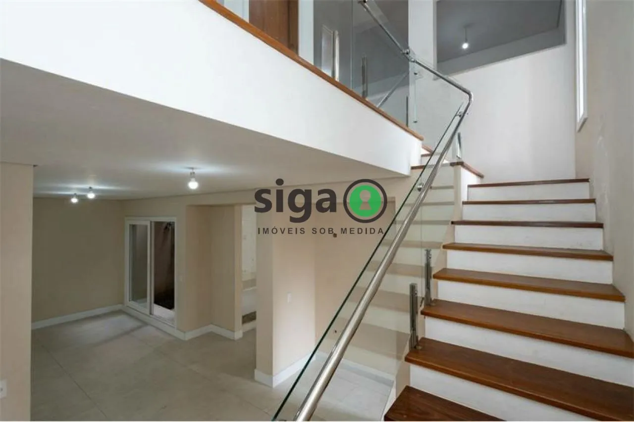 Imagem Linda casa nos Jardins à venda de 724m2 área construída, 4 suítes 3 vagas de garagem