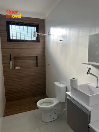 Imagem Casa ampla e bem localizada em Ribeirão Preto-SP, Vila Tibério: 3 quartos, 1 suíte, 1 sala, 2 banheiros, 1 vaga, 112m².