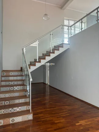 Imagem Vende-se Sobrado no Bairro São José- Franca- SP