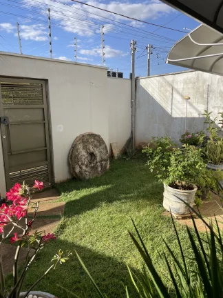 Imagem Casa à venda no bairro Residencial Laurentino Martins - Goianésia/GO