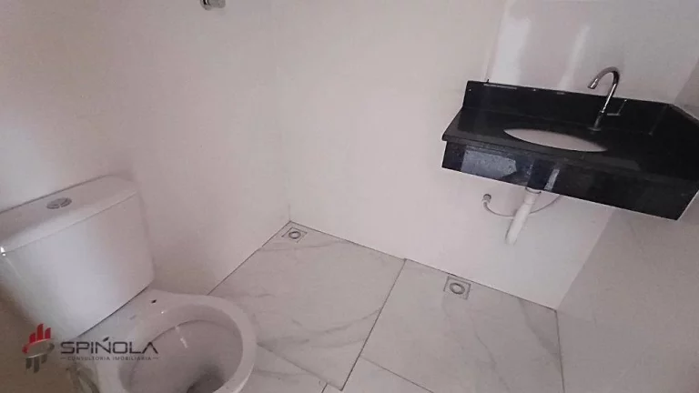 Imagem Sobrado com 2 dormitórios à venda, 70 m² por R$ 360.000,00 - Jardim Imperador - Praia Grande/SP