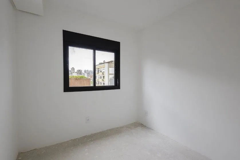 Imagem Excelente Apartamento semimobiliado de 71 m² privativos no Bairro Petrópolis.