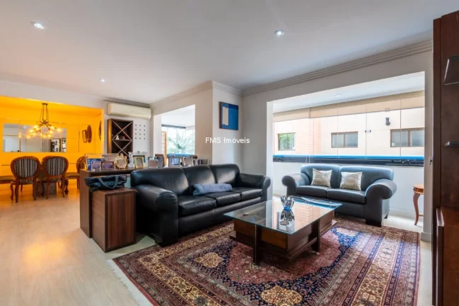Imagem Apartamento a venda no Brooklin Novo com 3 Quartos, 3 Suítes, 132m²