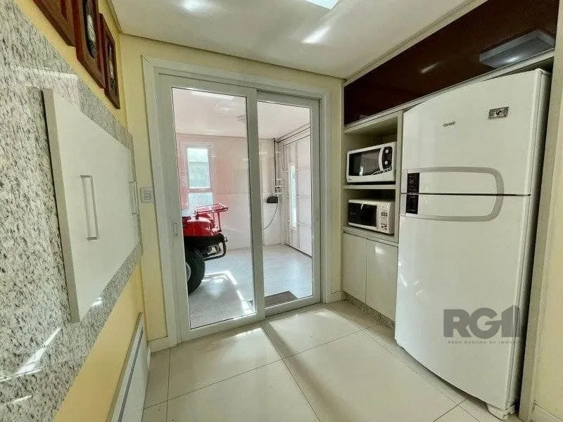 Imagem Casa de Condomínio em Atlântida Sul