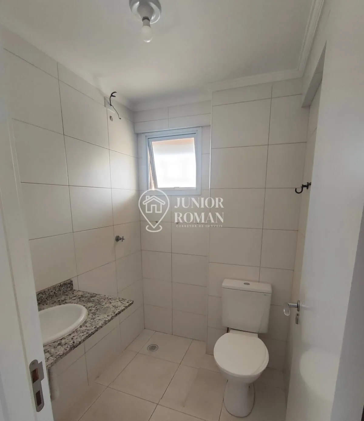 Imagem APARTAMENTO 2 DORM COM VARANDA E VISTA PARA O SBC PLAZA SHOPPING - LOCAÇÃO NO CONDOMÍNIO SANT'ANNA