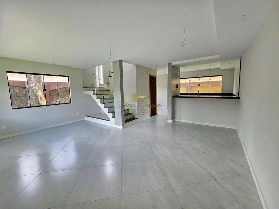 Imagem Casa em Condomínio para Venda em Teresópolis / RJ no bairro Nossa Senhora de Fátima