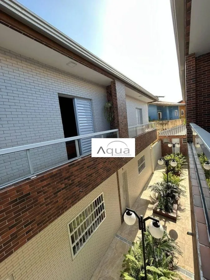 Imagem Casa para Venda em Mongaguá, Plataforma, 2 dormitórios, 2 suítes, 1 banheiro, 1 vaga