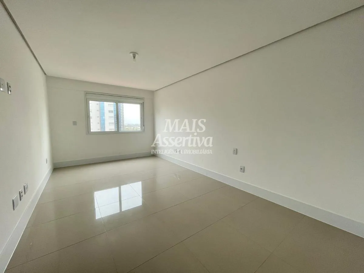 Imagem Apartamento para Venda em Torres / RS no bairro Centro