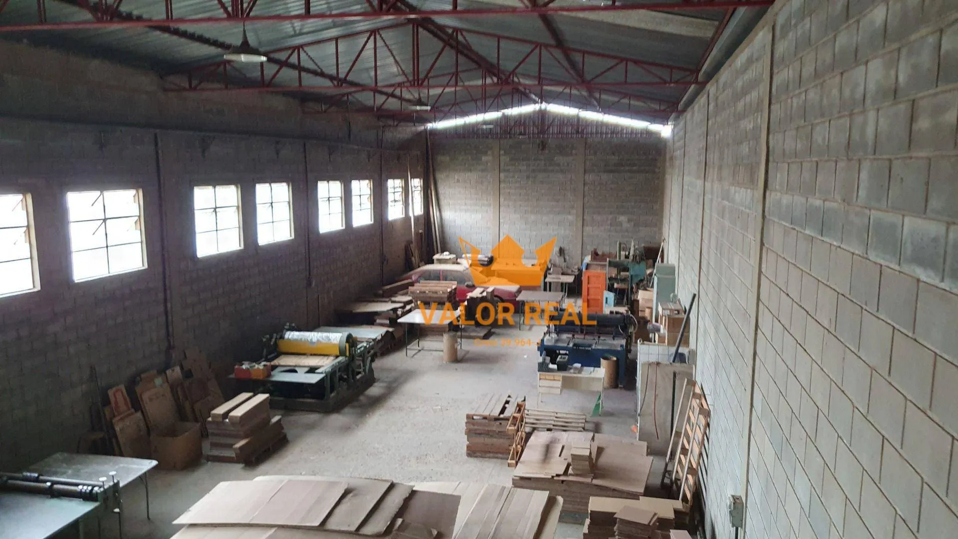 Imagem Oportunidade Única para Empreendedores e Investidores! Galpão de 350 m² em AT de 780,00 m2 em Localização Privilegiada em Itupeva. R$ 2.8 milhões.