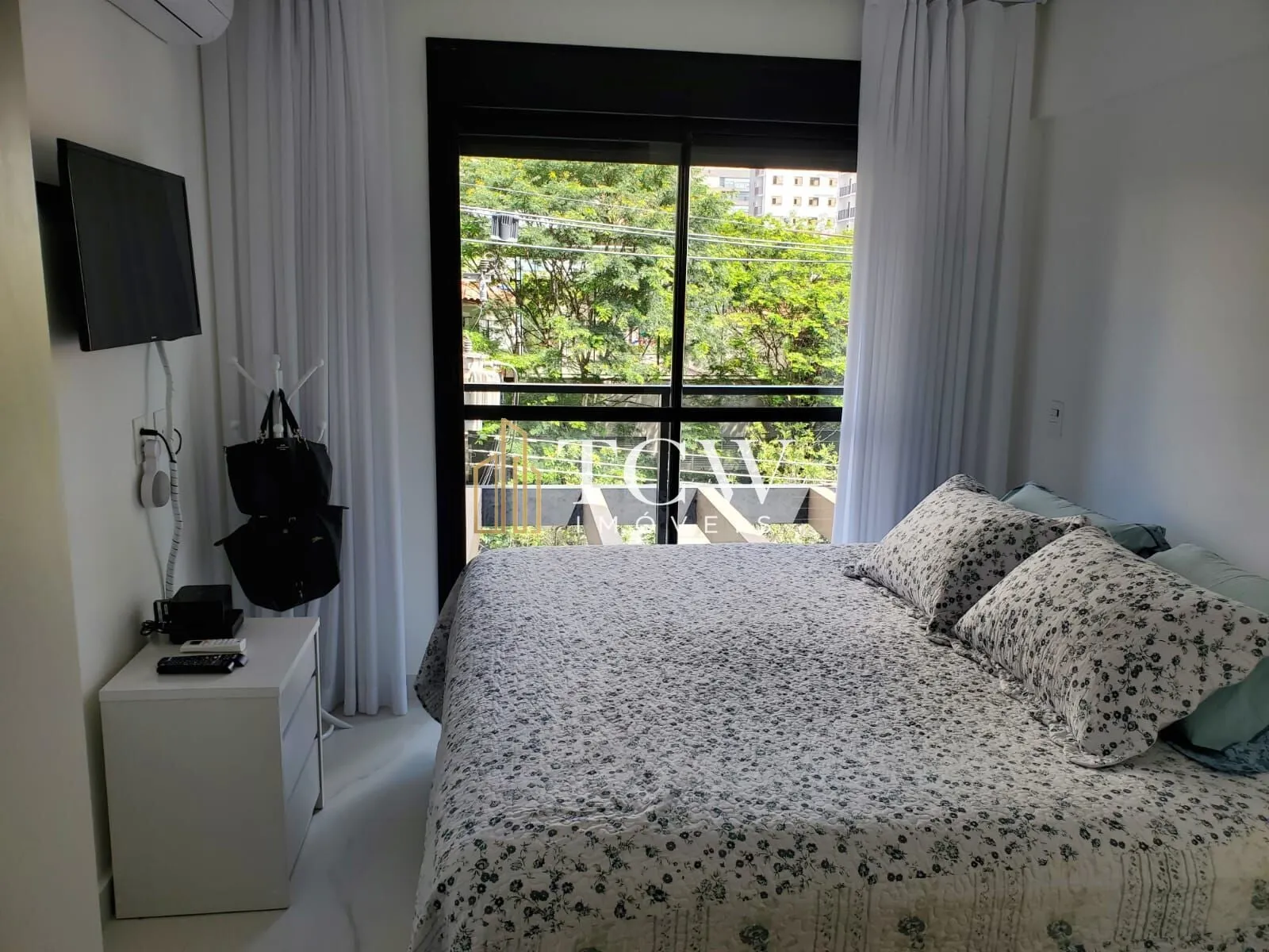 Imagem Apartamento-Padrao-para-Venda-em-Agua-Branca-Sao-Paulo-SP