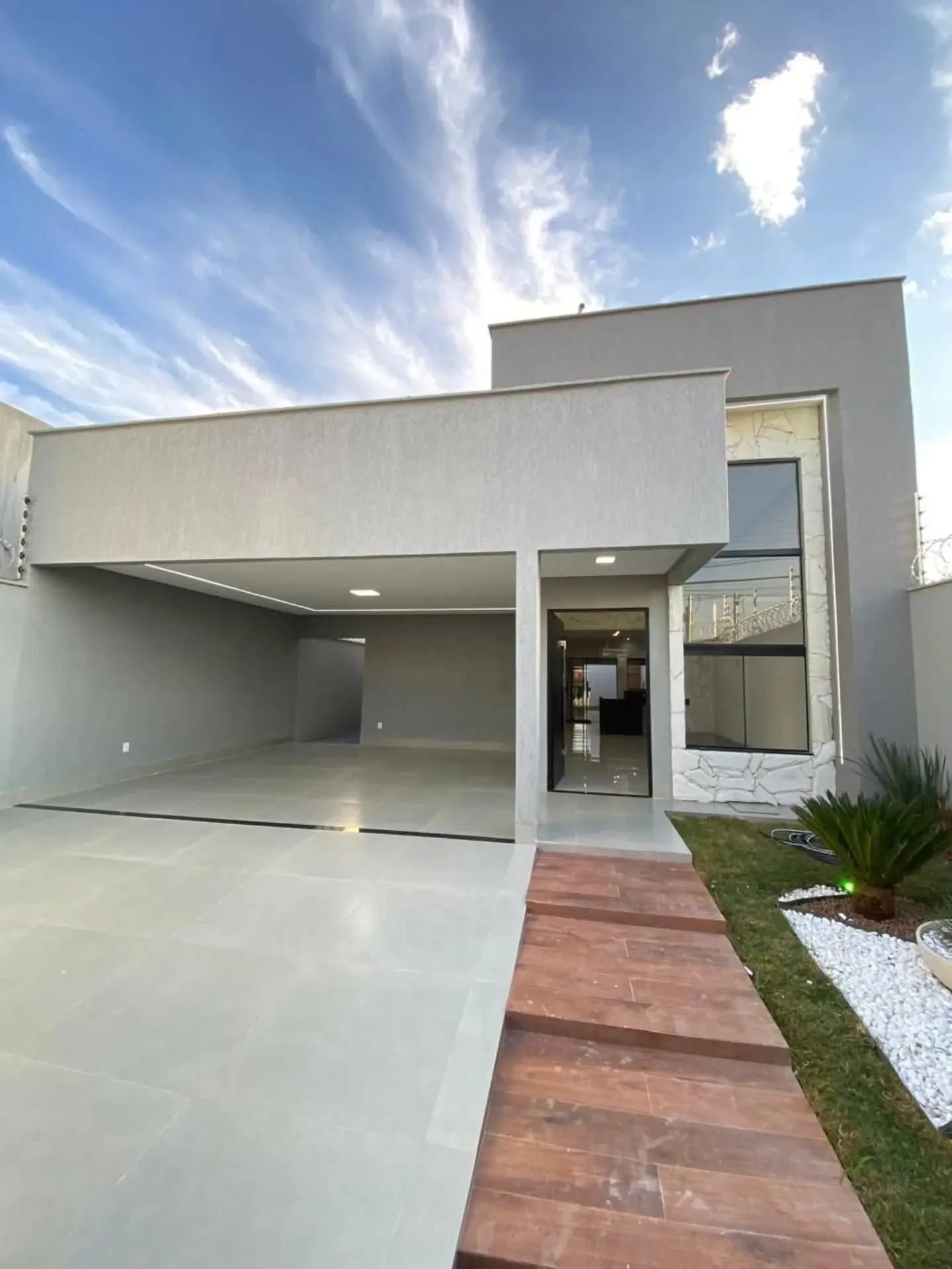 Imagem Casa 3 Suites Sozinha No Lote No Jardim Olimpico