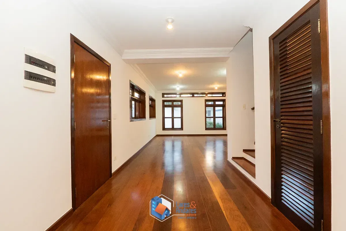 Imagem Casa de vila para venda em Indianópolis com 3 quartos, sendo 1 suíte, 239m²